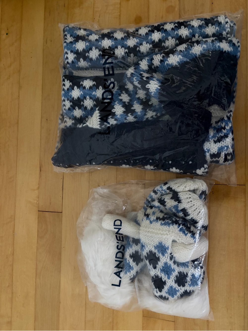NWT Lands End Fair Isle Oblong Scarf and Faux Fur Mittens Set